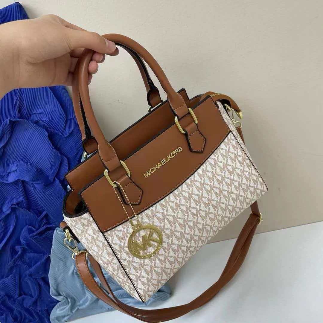 Luxury Bags Michael Kors - Michael Kors Kadın Lüks Hafif, Yüksek