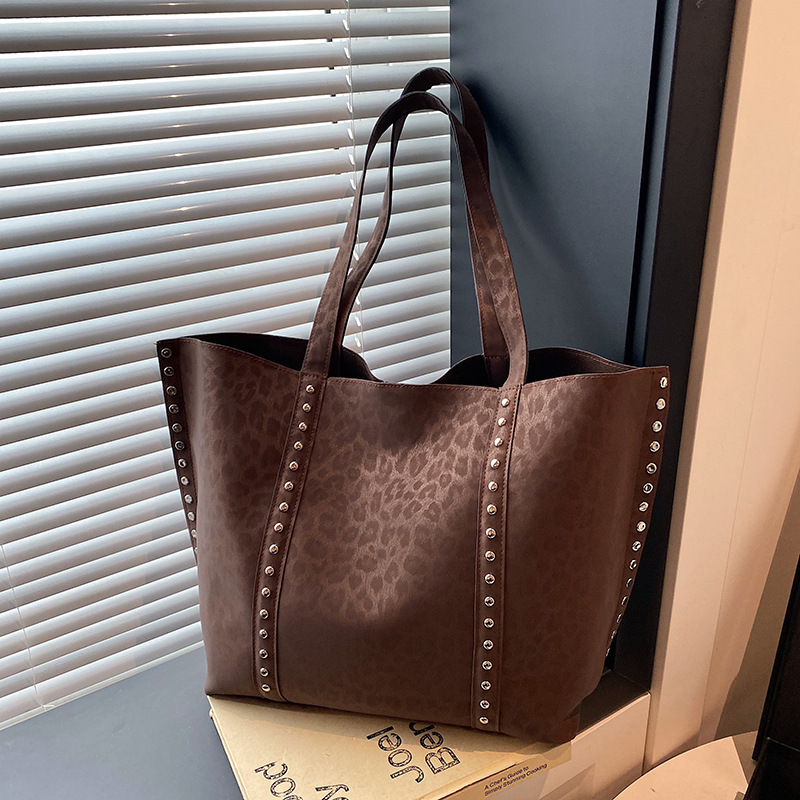 Luxury Bags Classy - 2026 Moda Kol Altı Kadın Çantası