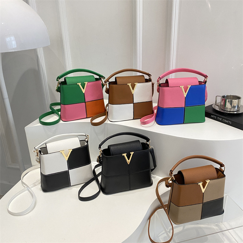 Şık V-Logo Mini Tote Çantalar  - Luxury Bags No Logo incelemesi ve fiyatı