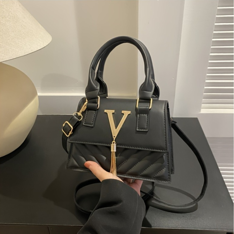 Modaya Uygun Kapitone Üst Sapl - Luxury Bags Without Logo incelemesi ve fiyatı