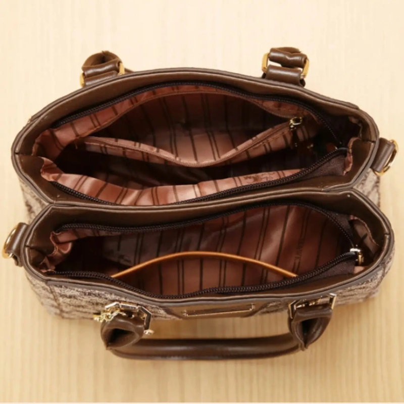 Hafif lüks, üst düzey baskılı  - Luxury Bags & Leather Repair Of Atlanta Photos incelemesi ve fiyatı