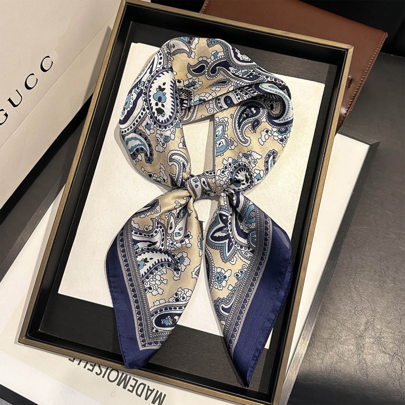 Lüks saten kare eşarp Paisley  - Luxury Bags Casual incelemesi ve fiyatı