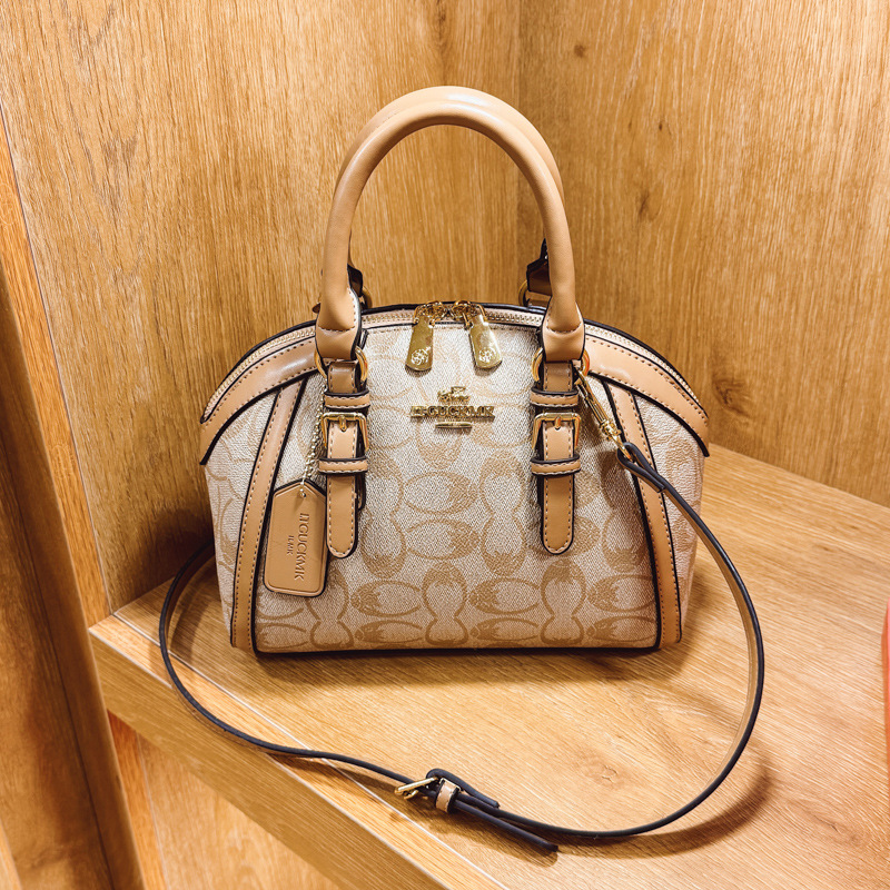 Lüks Logolu Metal Plakalı El Ç - Luxury Bags No Logo incelemesi ve fiyatı