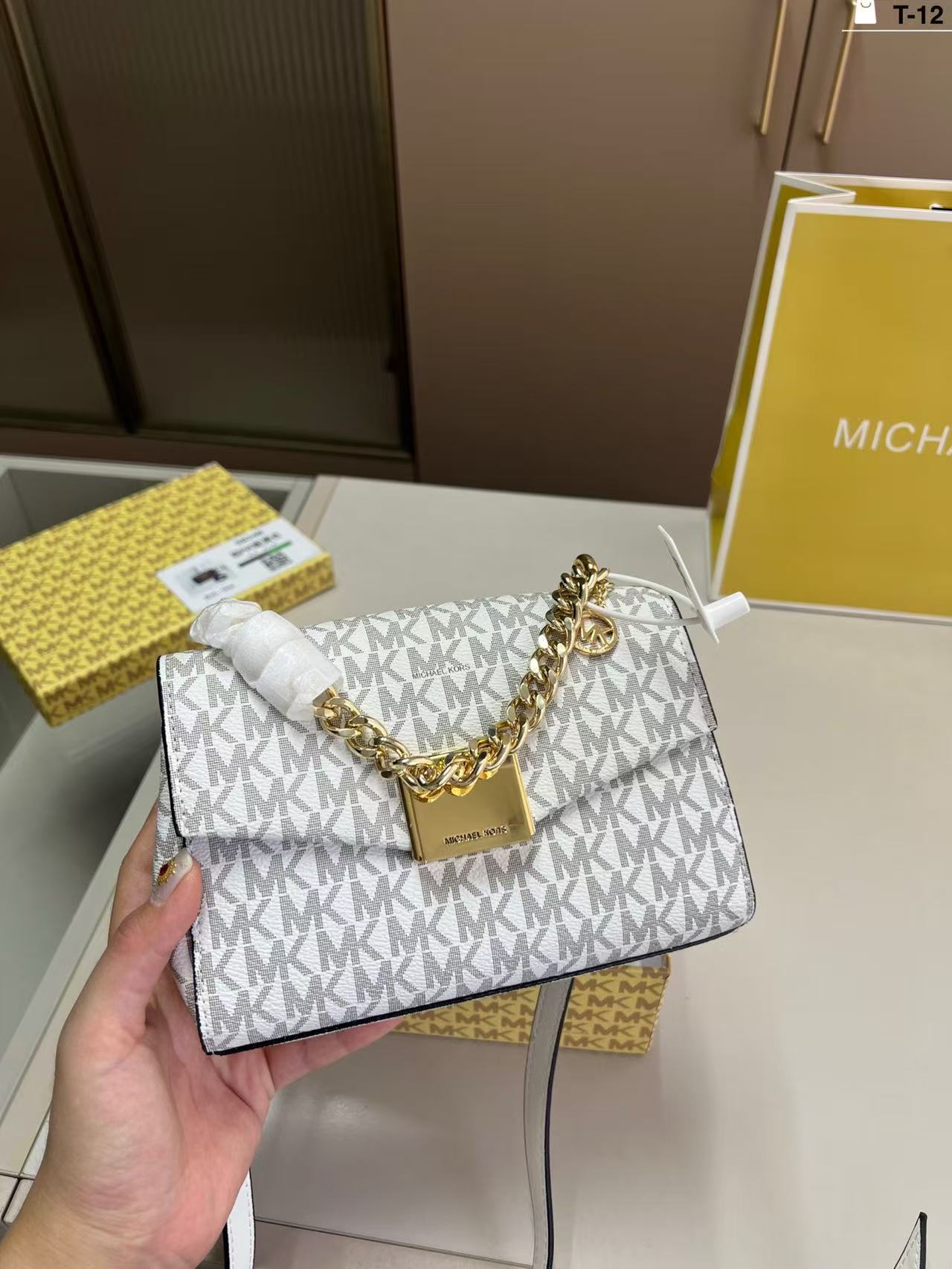 Yepyeni Michael Kors kadın lük - Luxury Bags Michael Kors incelemesi ve fiyatı