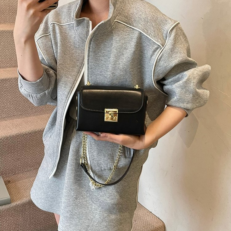 Şık ve Zarif 2025 Yeni Bayan L - Luxury Bags Classy incelemesi ve fiyatı