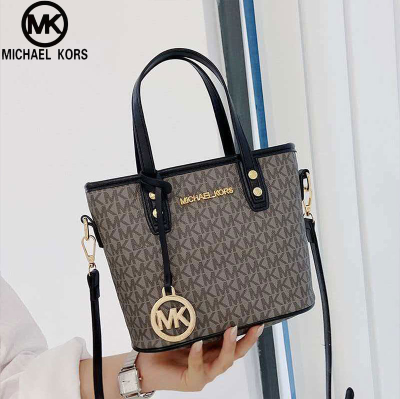 Michael Kors Ole Jet Set 2026  - Luxury Bags Michael Kors incelemesi ve fiyatı