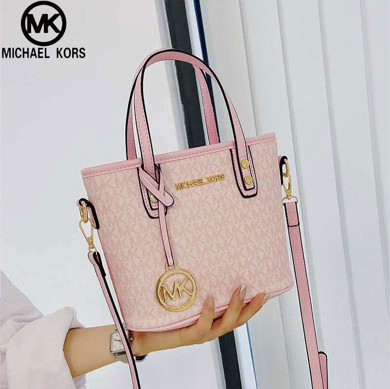 Michael Kors Ole Jet Set 2026  - Luxury Bags Michael Kors incelemesi ve fiyatı